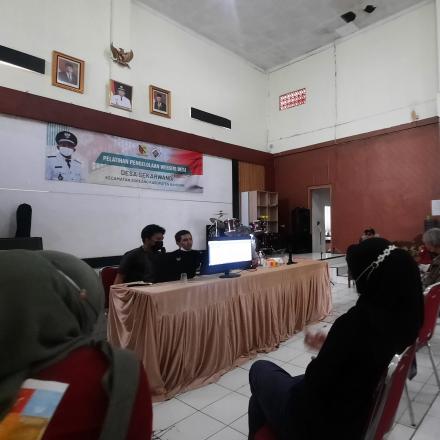 Album : PELATIHAN WEBSITE DESA