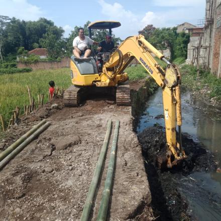 Album : PEMBANGUNAN DI KP. SAGATAN